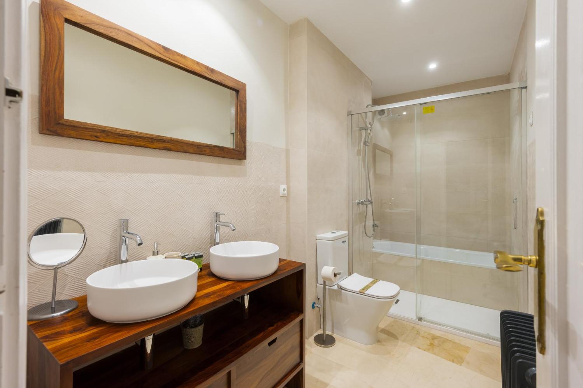 סביליה Wide With Terrace & Parking- 3Bd 2Bth- Alfalfa מראה חיצוני תמונה