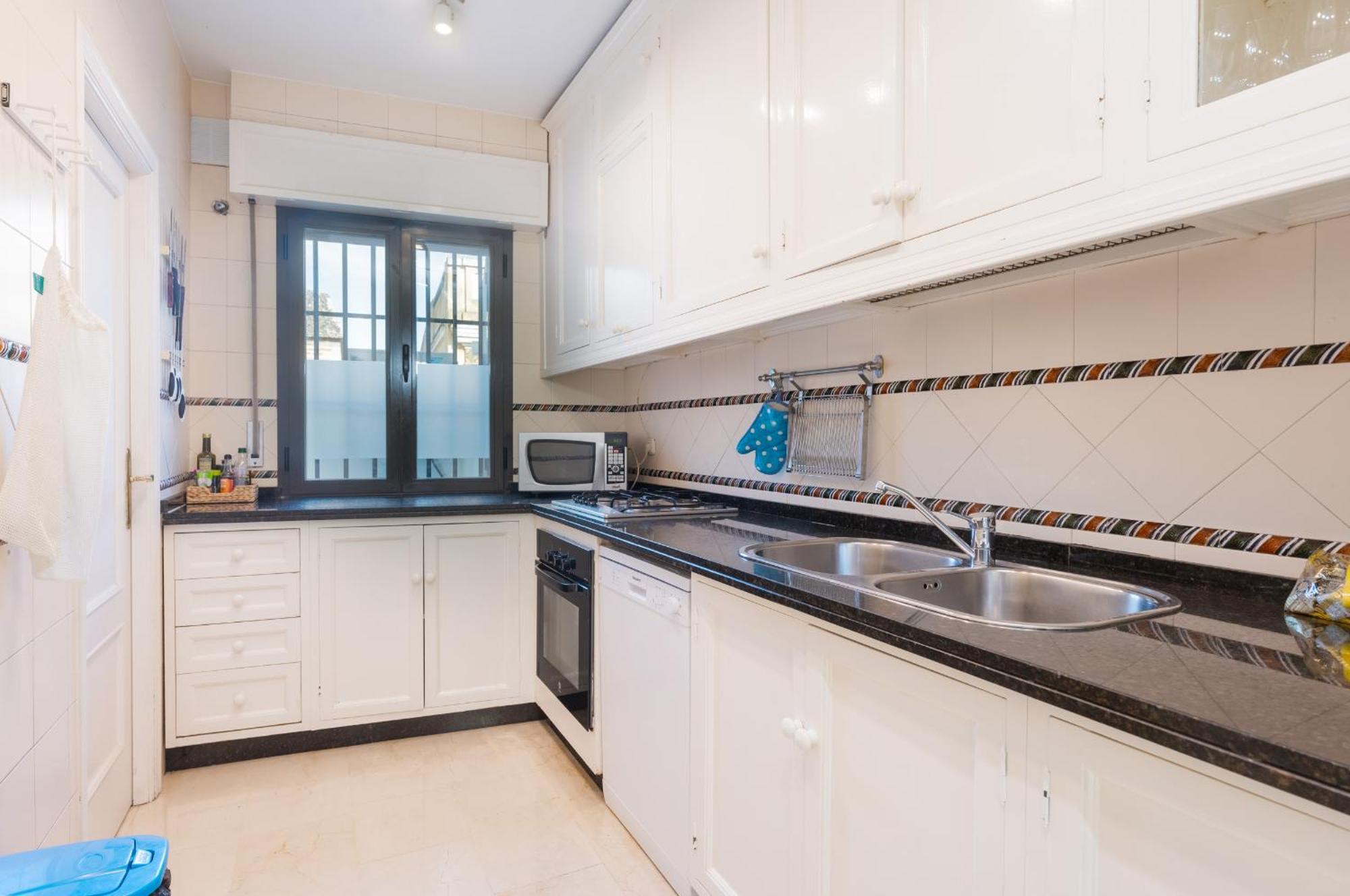 סביליה Wide With Terrace & Parking- 3Bd 2Bth- Alfalfa מראה חיצוני תמונה