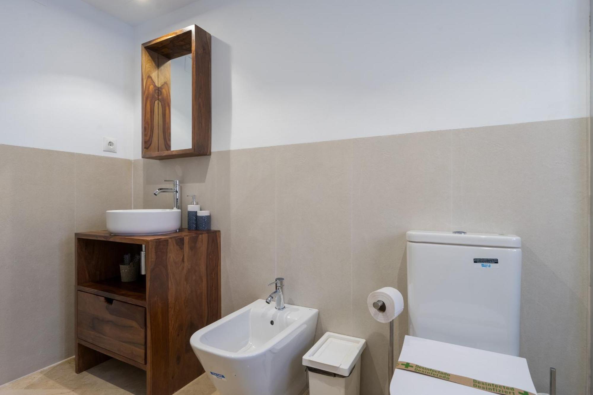 סביליה Wide With Terrace & Parking- 3Bd 2Bth- Alfalfa מראה חיצוני תמונה