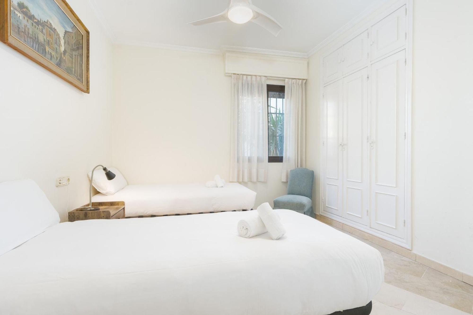 סביליה Wide With Terrace & Parking- 3Bd 2Bth- Alfalfa מראה חיצוני תמונה
